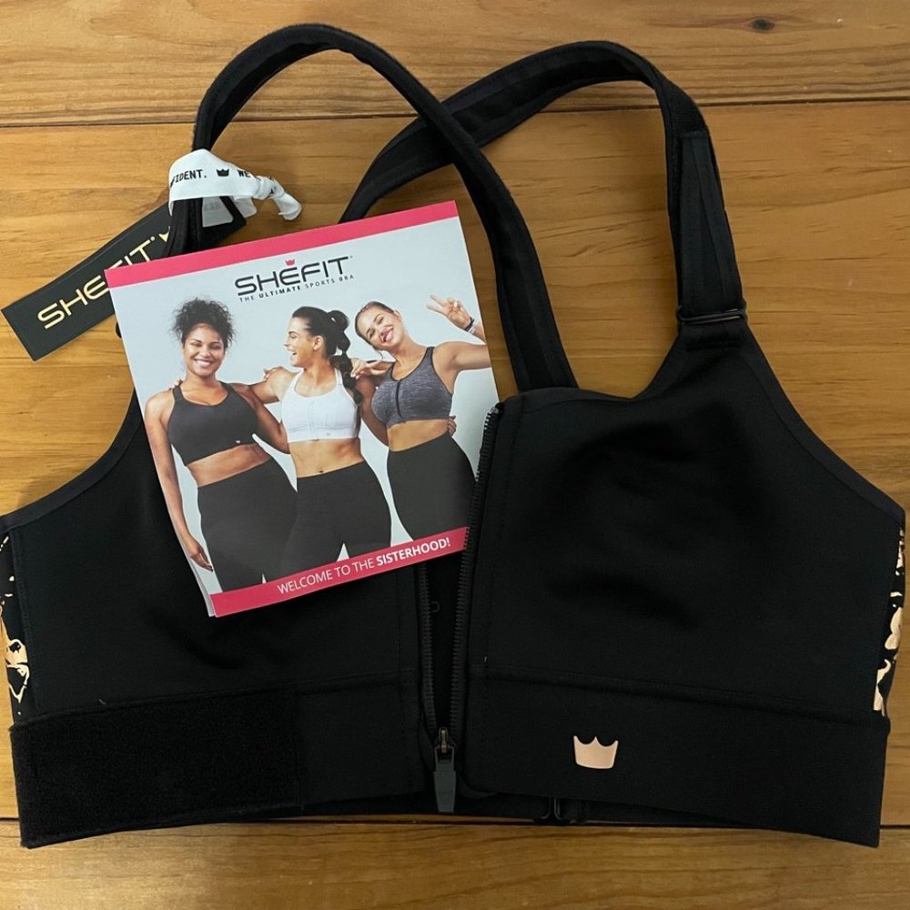 Brand New SHEFIT "The Flex Sports Bra" - Medium